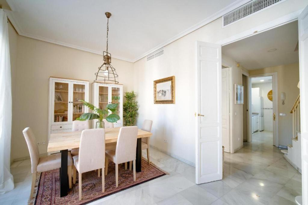 Appartement San Pablo Premium Suites *
